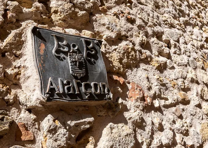 לינה וארוחת בוקר Alarcon Storico